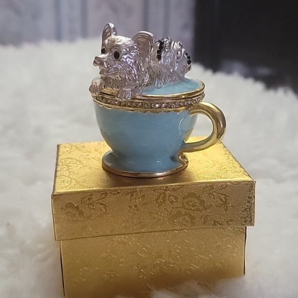 Teacup Puppy Jewelry Holder - Picture 7 of 9